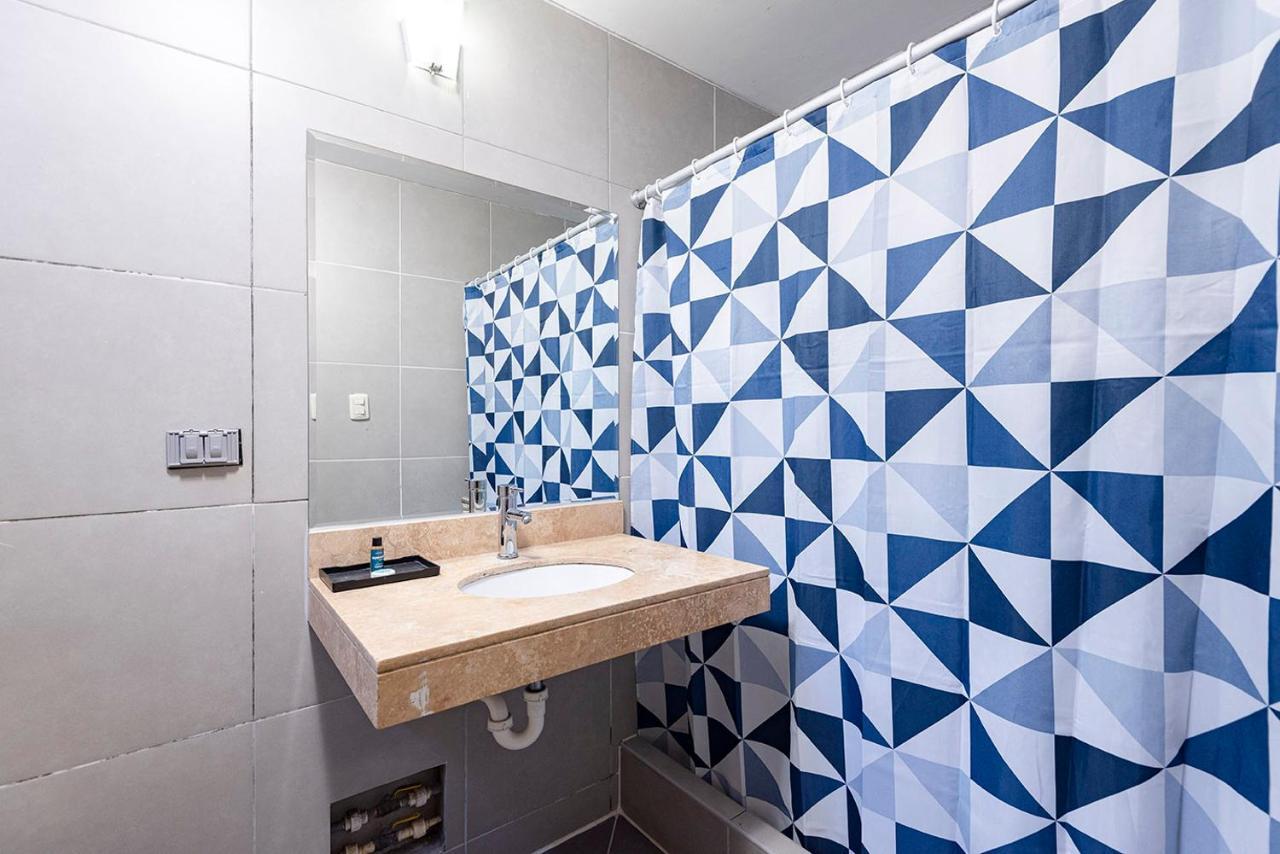 Hotel Caribe Лима Екстериор снимка